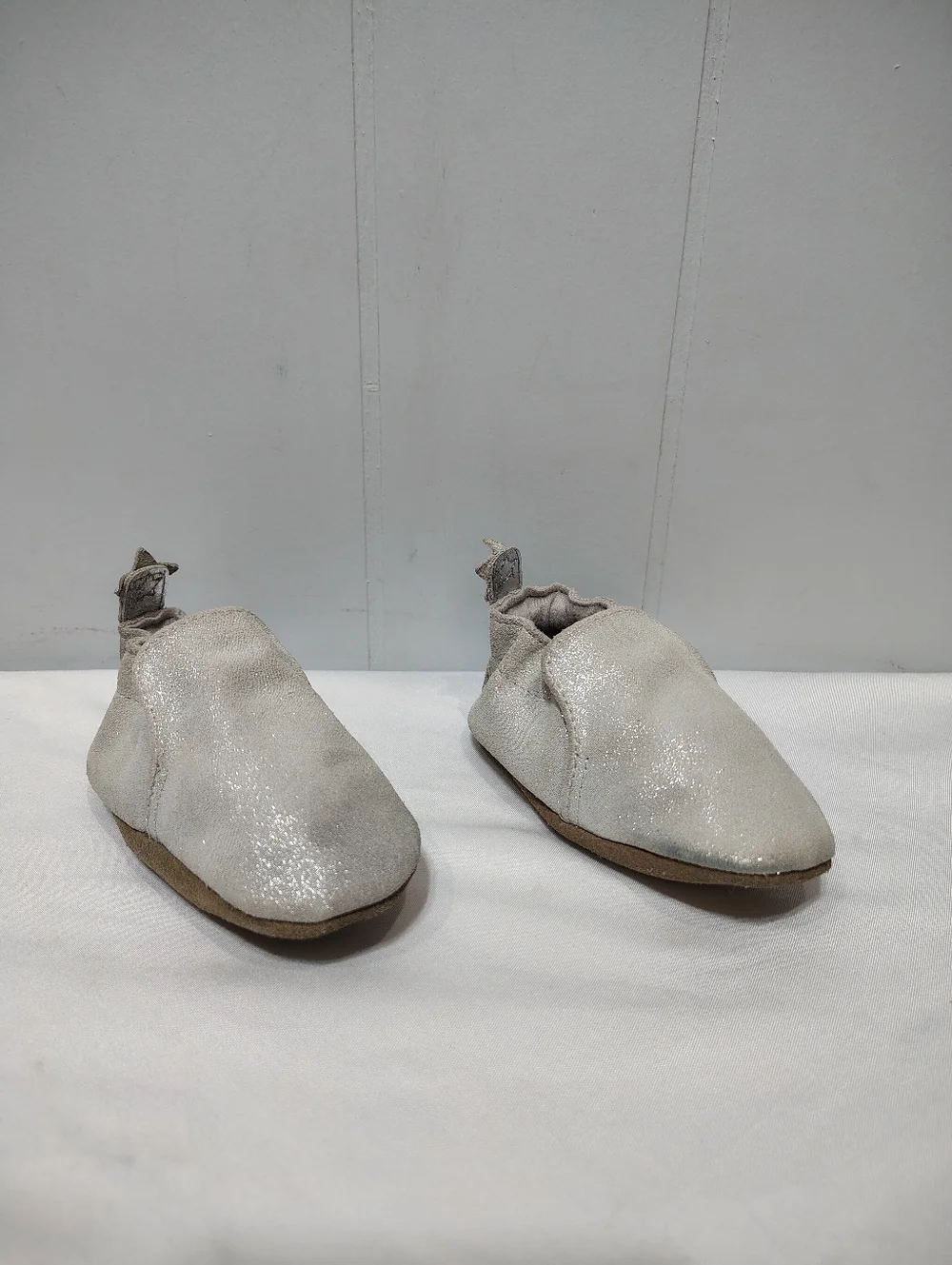 Robeez Baby Girls Silver Leather Soft Sole Shoes 6-12 Months Metallic Star